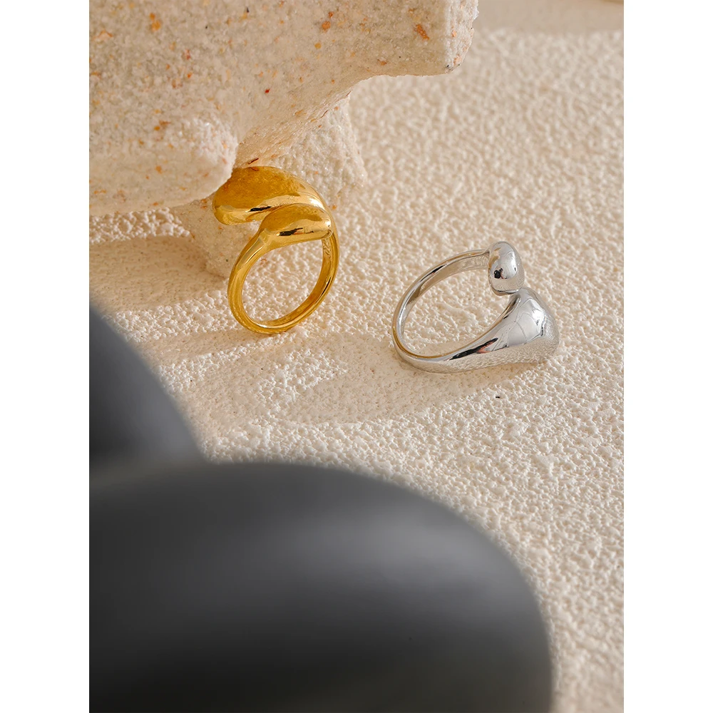 Yhpup Finger Ring Stainless Steel in 18K PVD Plated Metal