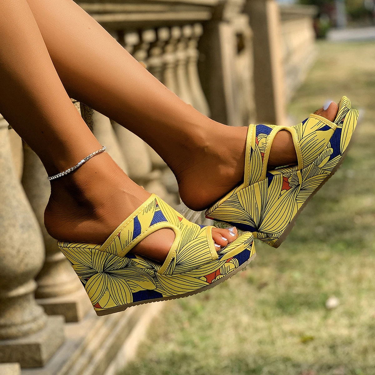 Women Platform Sandals Peep Toe Fashion Plus Size Casual Slippers Women Summer Printing Wedges Sandals Outdoor Luxury Shoes