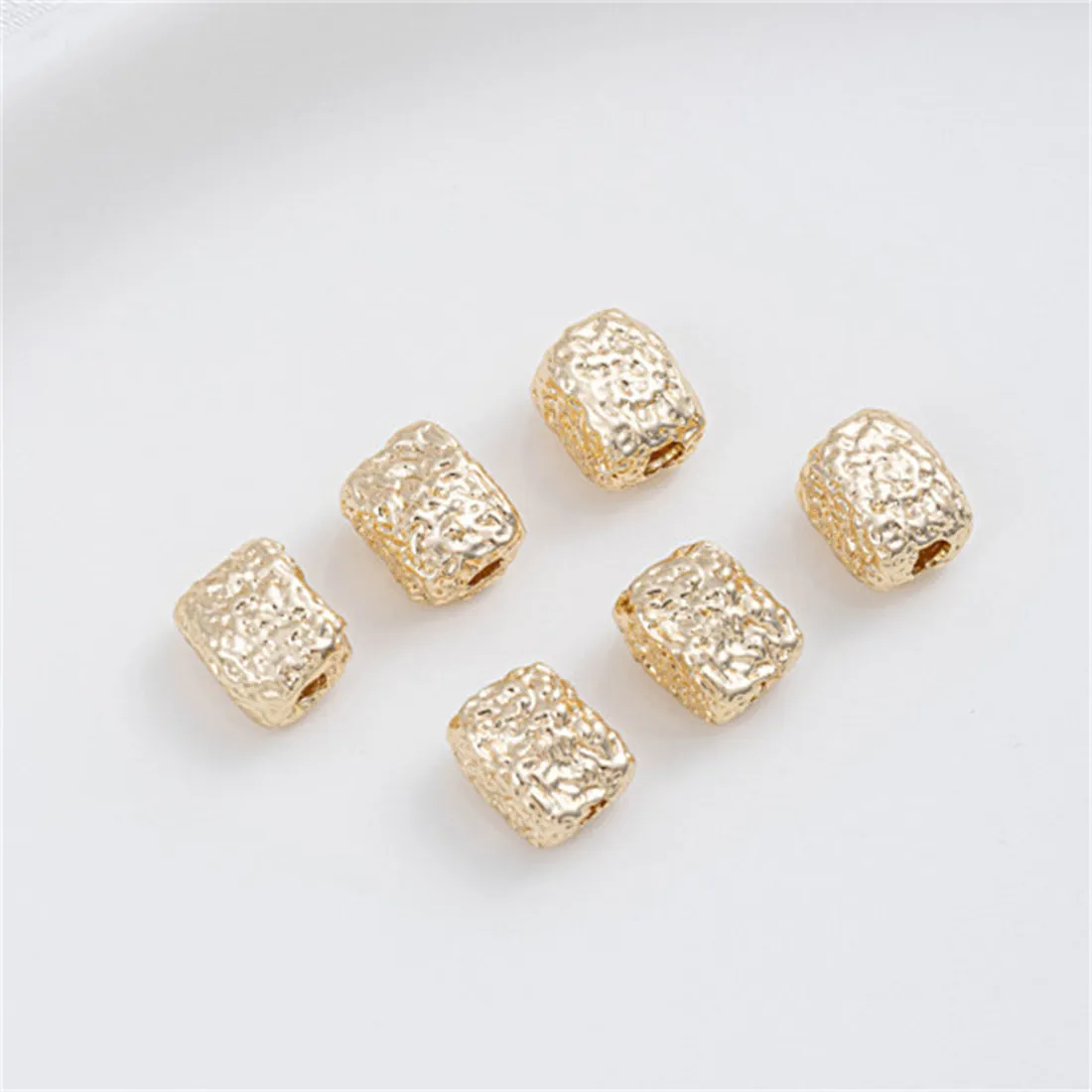 

14K Gold Wrapped Irregular Wrinkled Stone Beads Handmade Crystal Pearl Separated Bead Bracelet Necklace Accessories C137