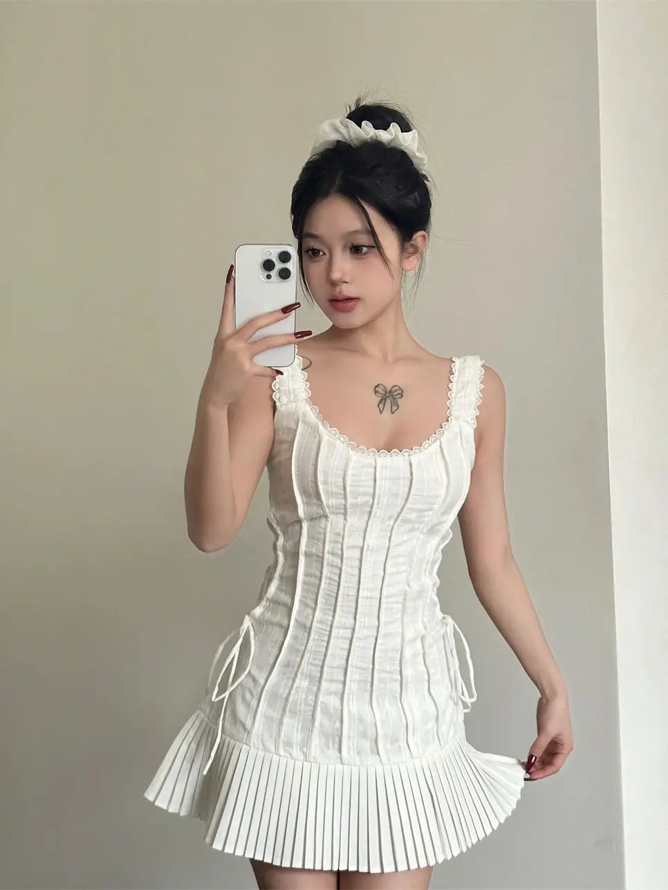 Elegant Pleated Short Dresses for Women Summer New Sleeveless Square Collar White Dress Korean Fashion Y2K One Piece Vestido