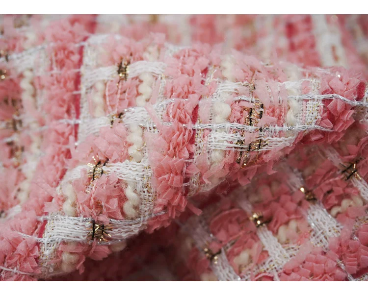 Süßer, eleganter, rosa-weiß karierter Bouclé-Tweed-Stoff mit Metallic-Faden, strukturierter gewebter Stoff für Mäntel, Designer-Nähmaterial – Detail 4