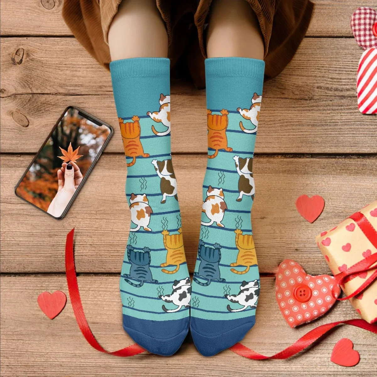 

Kawaii Cartoon Cat Pattern Novelty Middle Tube Socks High Quality Mesh Sweat Absorption Comfort Stockings Personalized Design