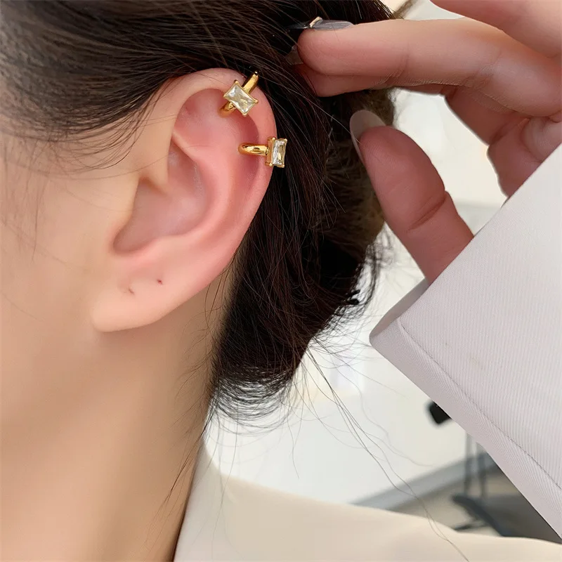 

1 пара золотистых блестящих фианитов для женских сережек без прокола для пирсинга золотистый зажим