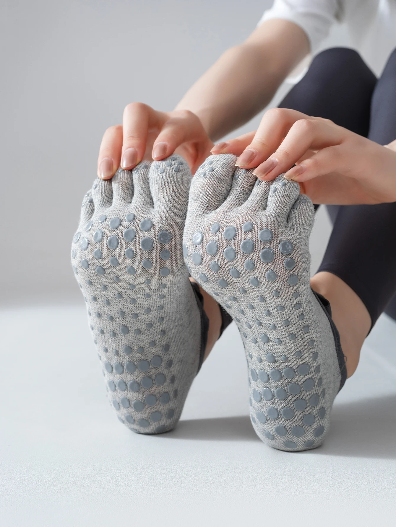 Women's Five Finger Anti-Slip Yoga and Pilates Socks