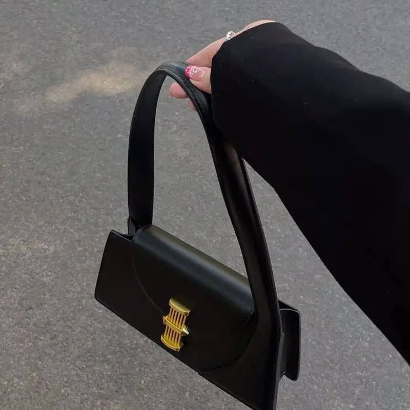 Jenny&Dave 2024 New Retro French Ladies Elegant Versatile Metal Buckle Leather Underarm Bag Fashion Simple Handbag Women