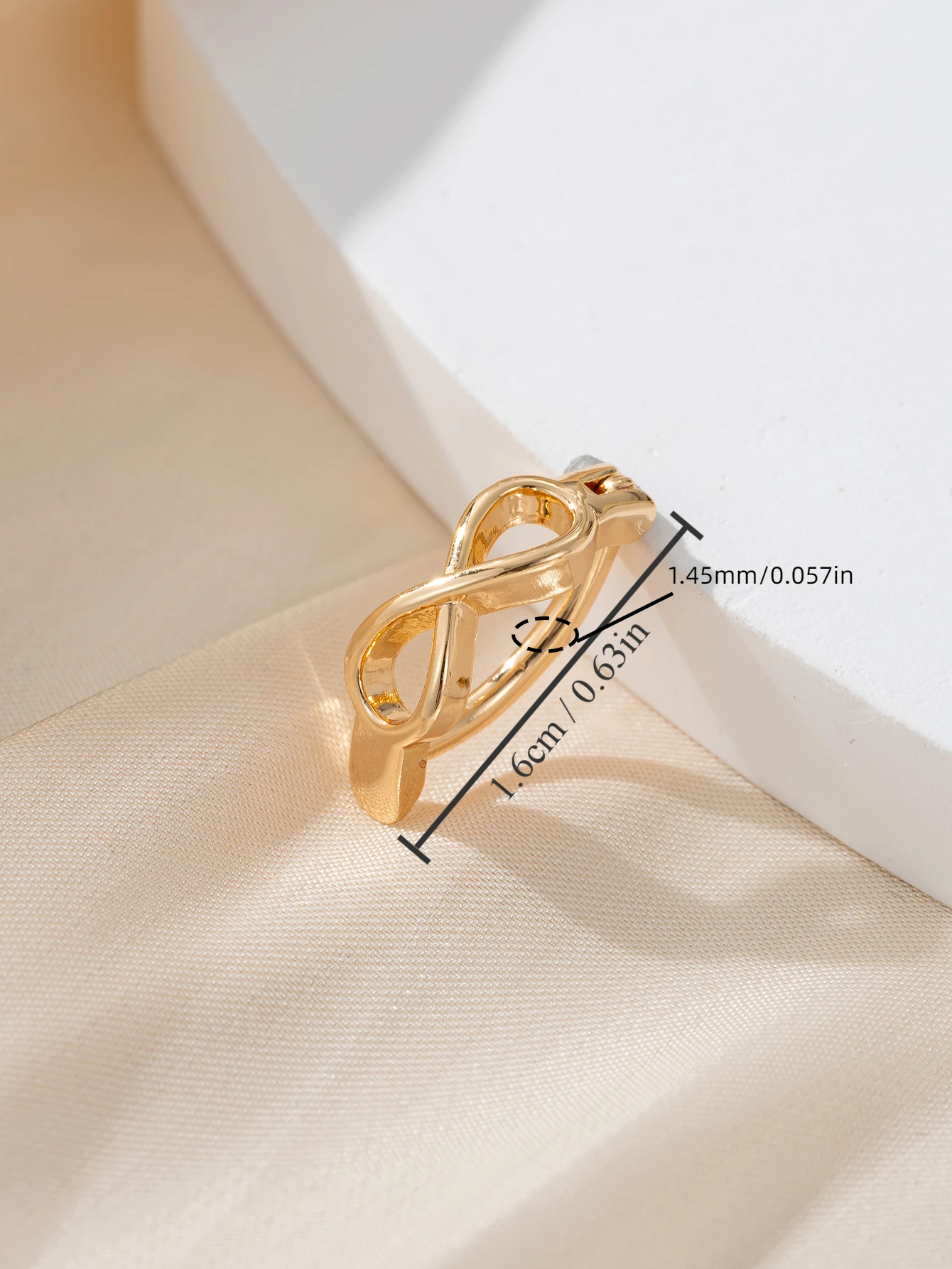 Ladies Navel Ring Exquisite Synthetic Zircon Leaves Perforated Fashion Jewelry