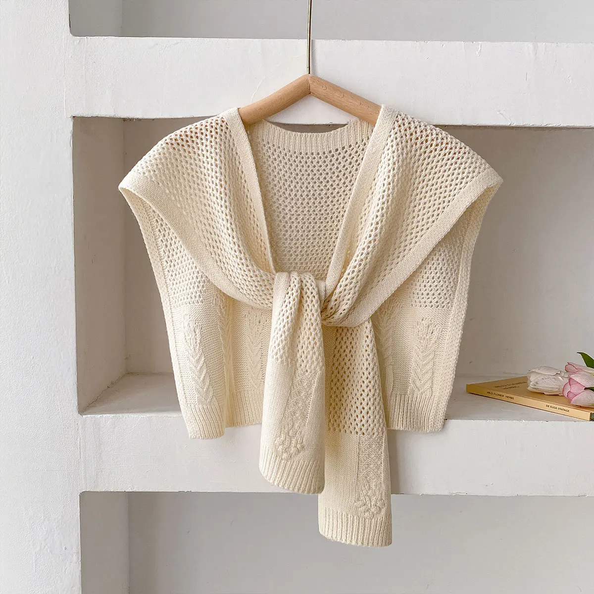 New Solid Color Knitted Shawl Scarf Women High-end Capes With Shirts Fashion Thin Neck Protectors For Spring and Autumn