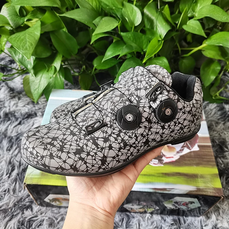 Luminous Non Cleat Cycling Shoes Sneaker Flat Pedal Mtb Men Women Non Locking Mountain Bike Shoes Without Cleats Road shoes