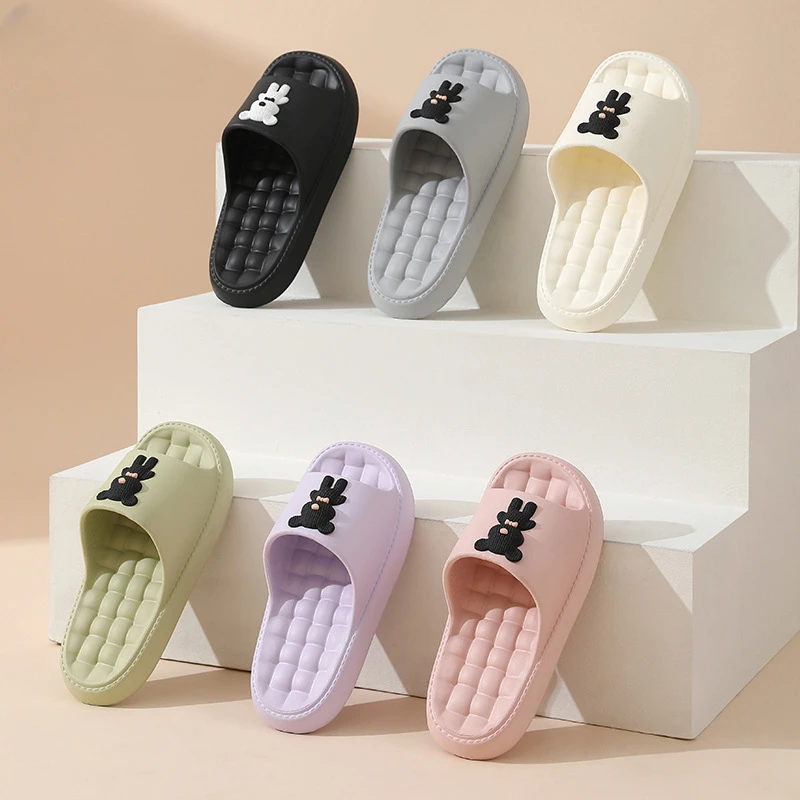New Couples Slippers Thick Bottom Non-slip Bathroom Cute Women Sandal Indoor Outdoor Summer Home Comfortable Shoes