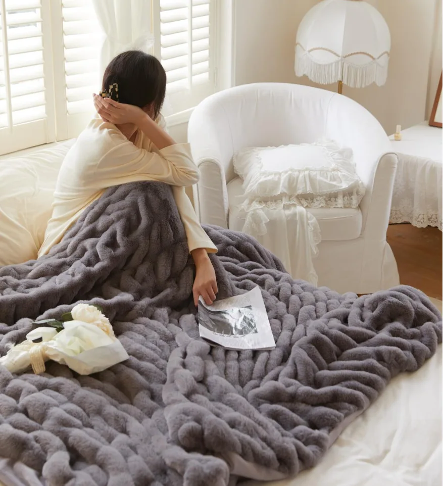 Luxury Faux Fur Blanket for Couch Sofa Soft Plaid Winter Double