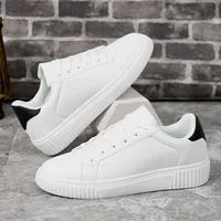Baskets blanches décontractées pour hommes et femmes, chaussures plates à plateforme, assorties avec tout, chaussures de marche, nouvelle collection 2024 4
