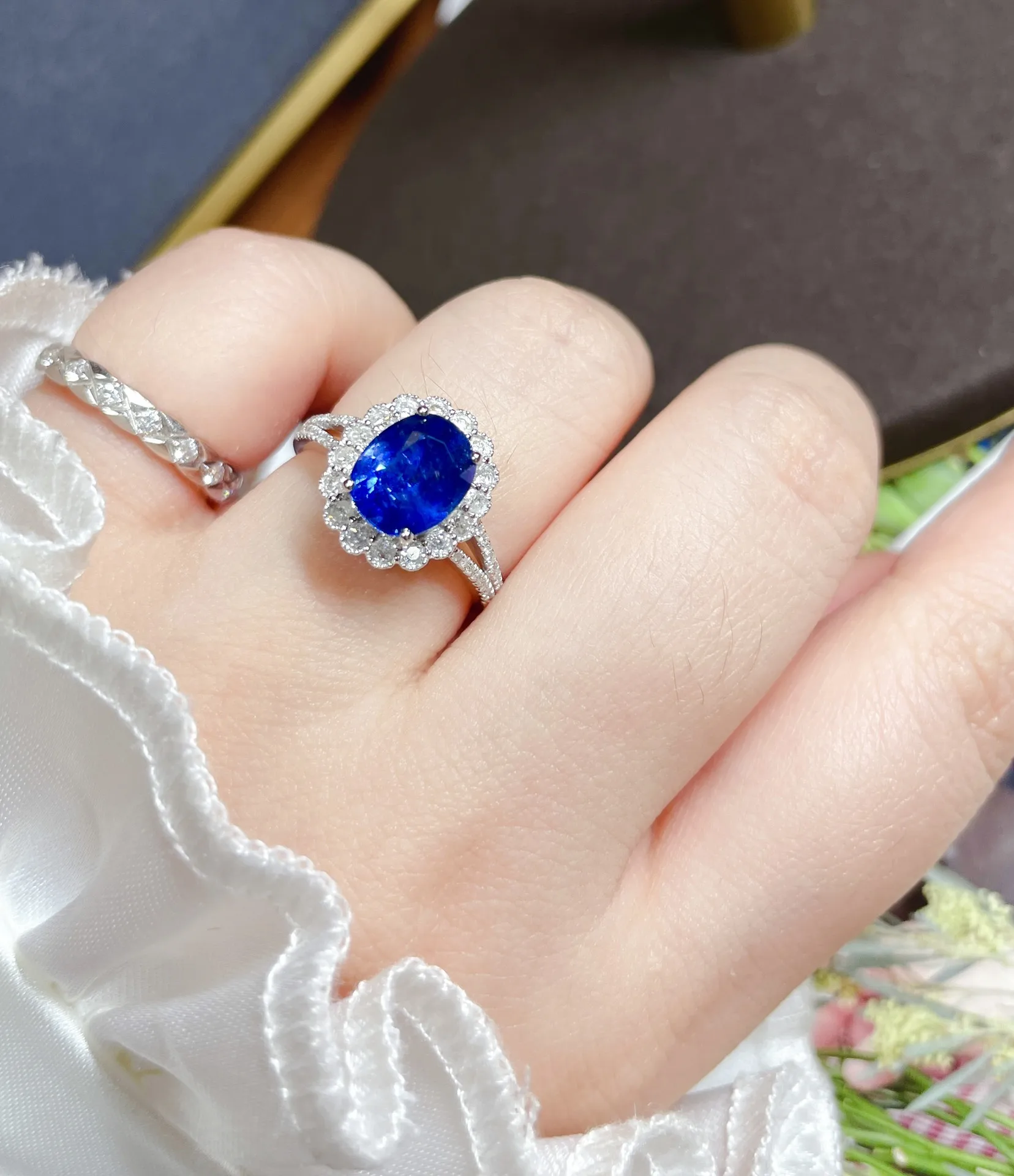 Three Stone Sapphire Ring - ArthurGroom