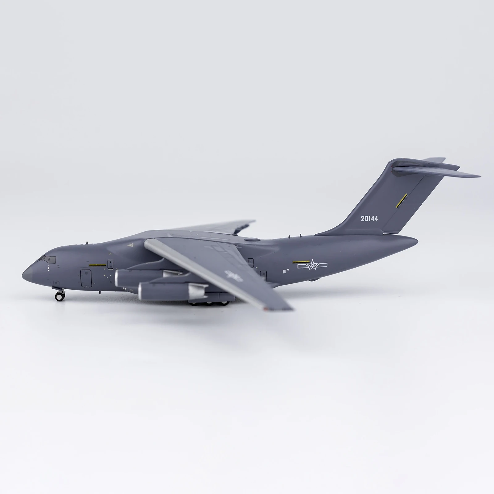 

1/400 Scale NG 22015 Chinese Air Force Y-20 Kunpeng Transport Aircraft 20144 Finished Alloy Die Cast Aircraft Model Toy Gift