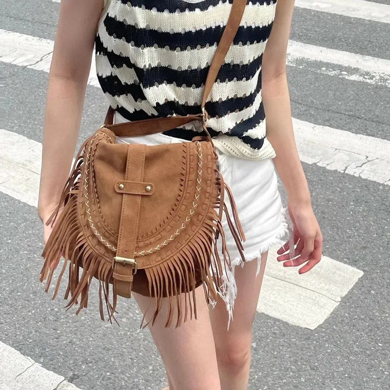 

National Vintage Messenger Bag For Women Tassel Imitation Suede Saddle Bag Fashion One Shoulder Oblique Hanging Women's Bag