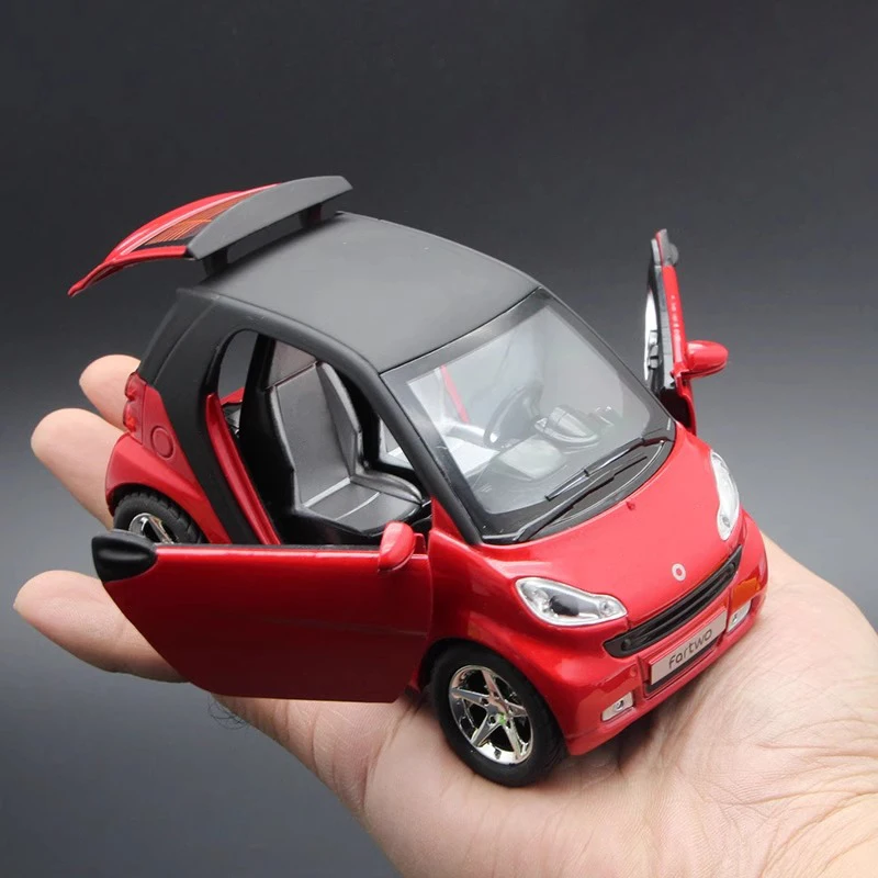 1:32 Mercedes Benz Smart Alloy Metal Diecast Car Model Mini GT Sound & Light Premium Desktop Ornaments Gifts For Boyfriend Boy