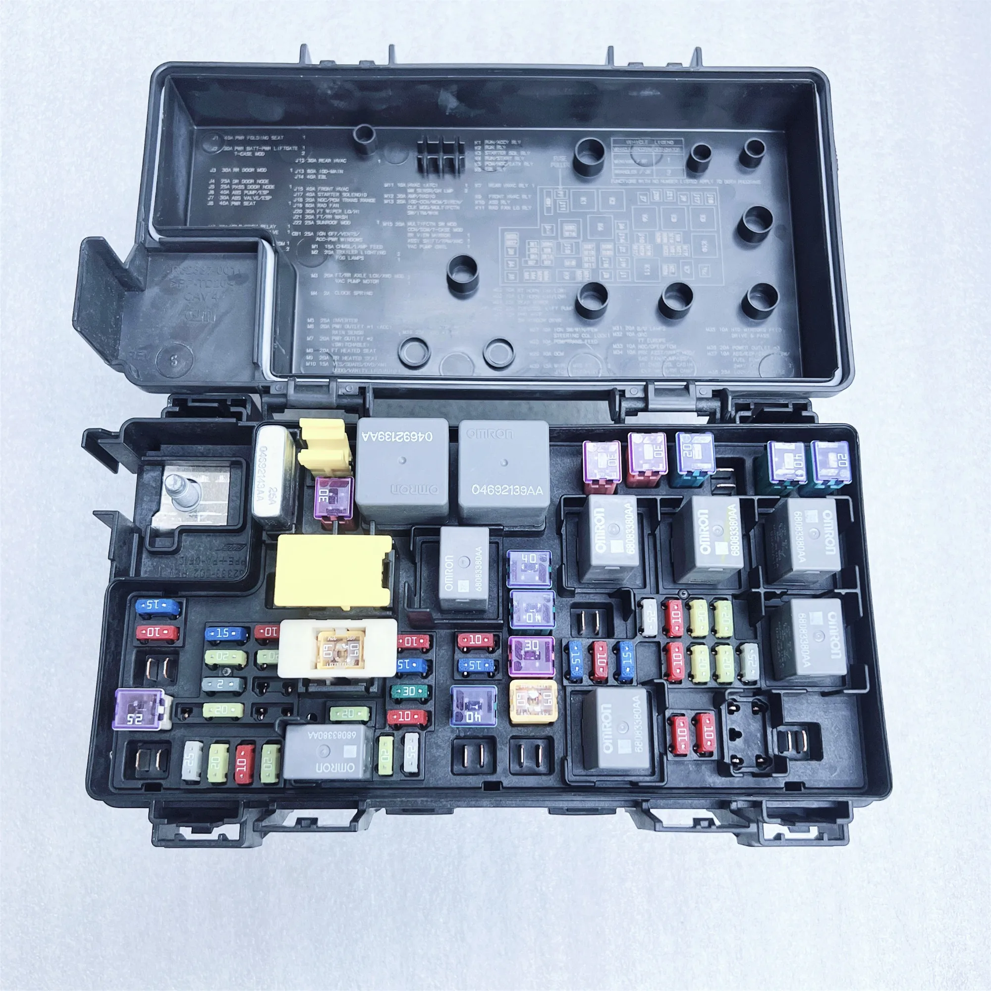 Original Comprehensive Power (Module, Power Center, Fuse Box Assembly) 68263897AA, R8263897AA, Suitable For: Jeep Wrangler JK, 2