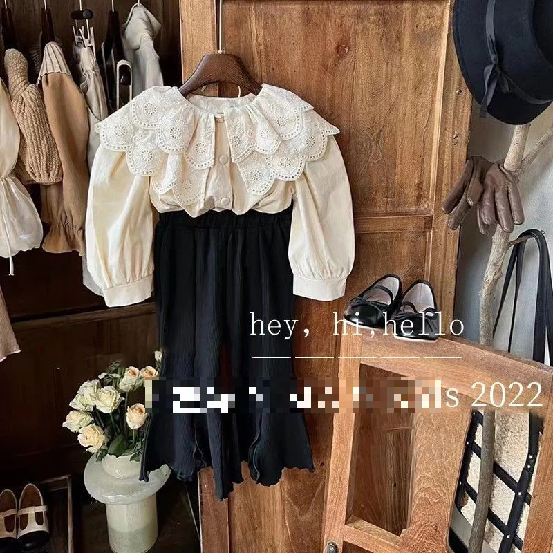 Children's Clothing Autumn Long sleeved Princess Top Girl's Lace Lace Lapel Beige Shirt Girls Blouse