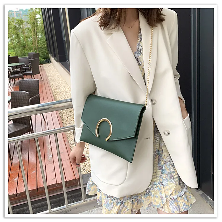 Luxury Designer Bag Totes Leather Handbag With Double Handles And Interior  Keychain Iconic Geometric Triangle Crossbody Bags Backpack Shopping Bag  Purses From Bag_1890, $198.55 | DHgate.Com