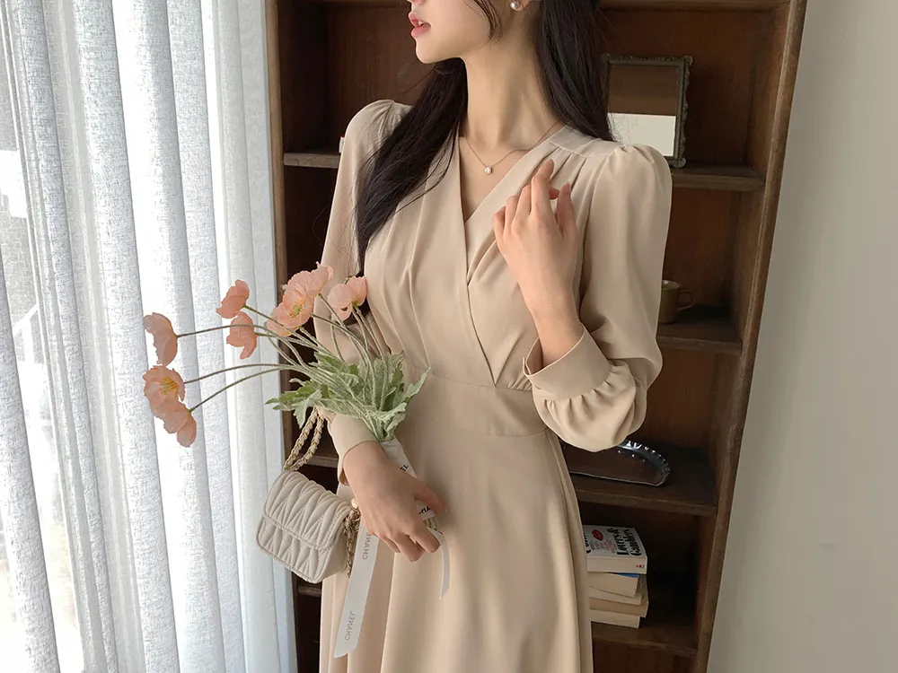 Korean Fashion Autumn Midi Dresses for Women Long Sleeves V-neck A-line Solid Casual Dress Office Lady Clothing New