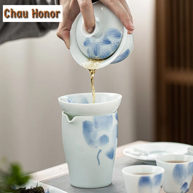 255ml Jade Mud Misty Blue Ceramic Fair Cup Engrave Lotus Art Public Cup Jade Porcelain Divide Chahai Household Kung Fu Teaware