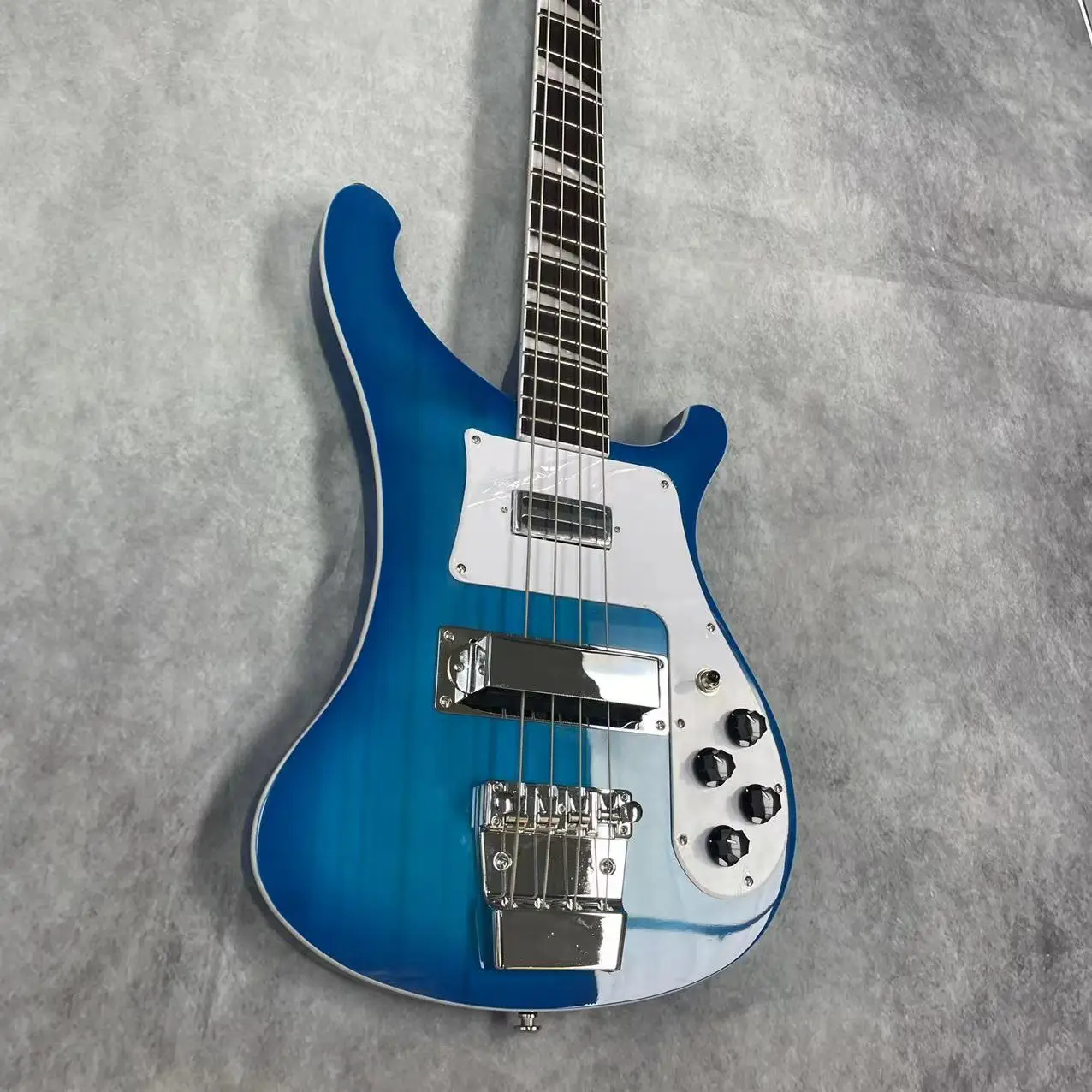 Basso Elettrico Rickenback, Basso Elettrico Integrato A 4 Corde, Tiglio Corpo Blu Trasparente, Pista D'Acero, Tiro Fisico, Sup