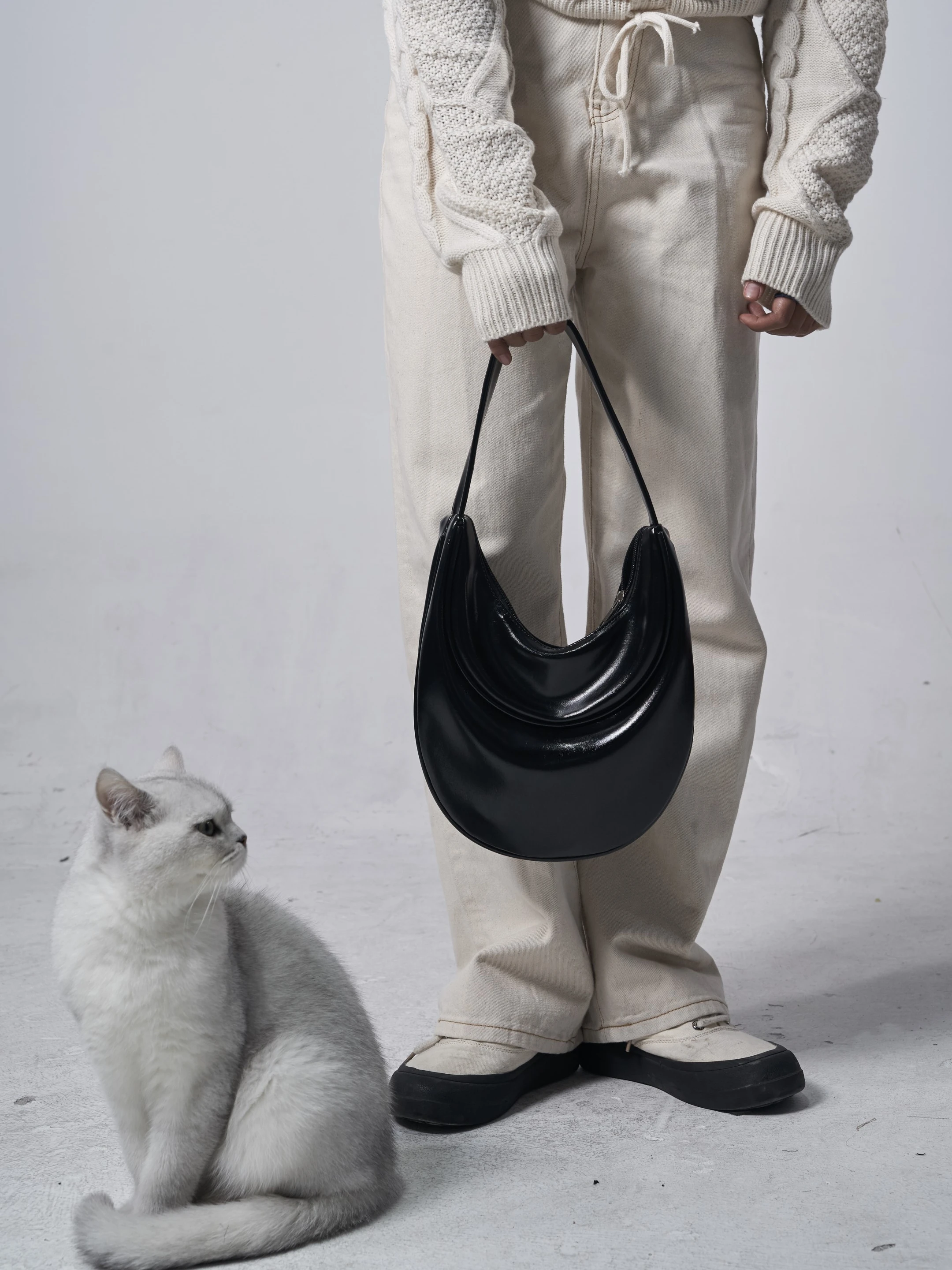 Women PU Leather Pleated Dumpling Hobo Bag Solid Color Shoulder Phone Bag Simple Casual Crossbody Shopping Bag For Ladies