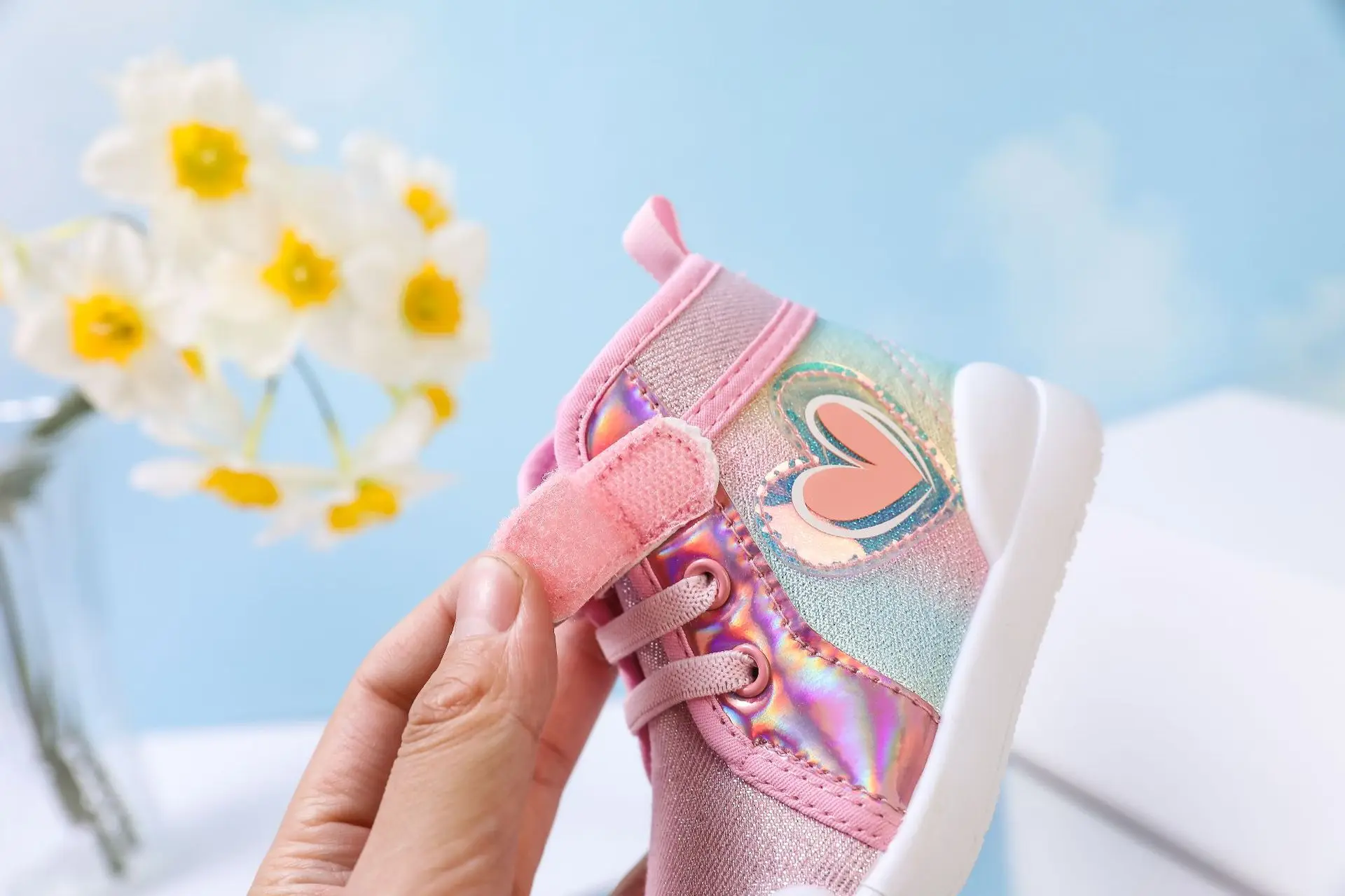 S060a18eefef746a6875a3f9fc2e05d99w.jpg?width=1920&height=1279&hash=3199