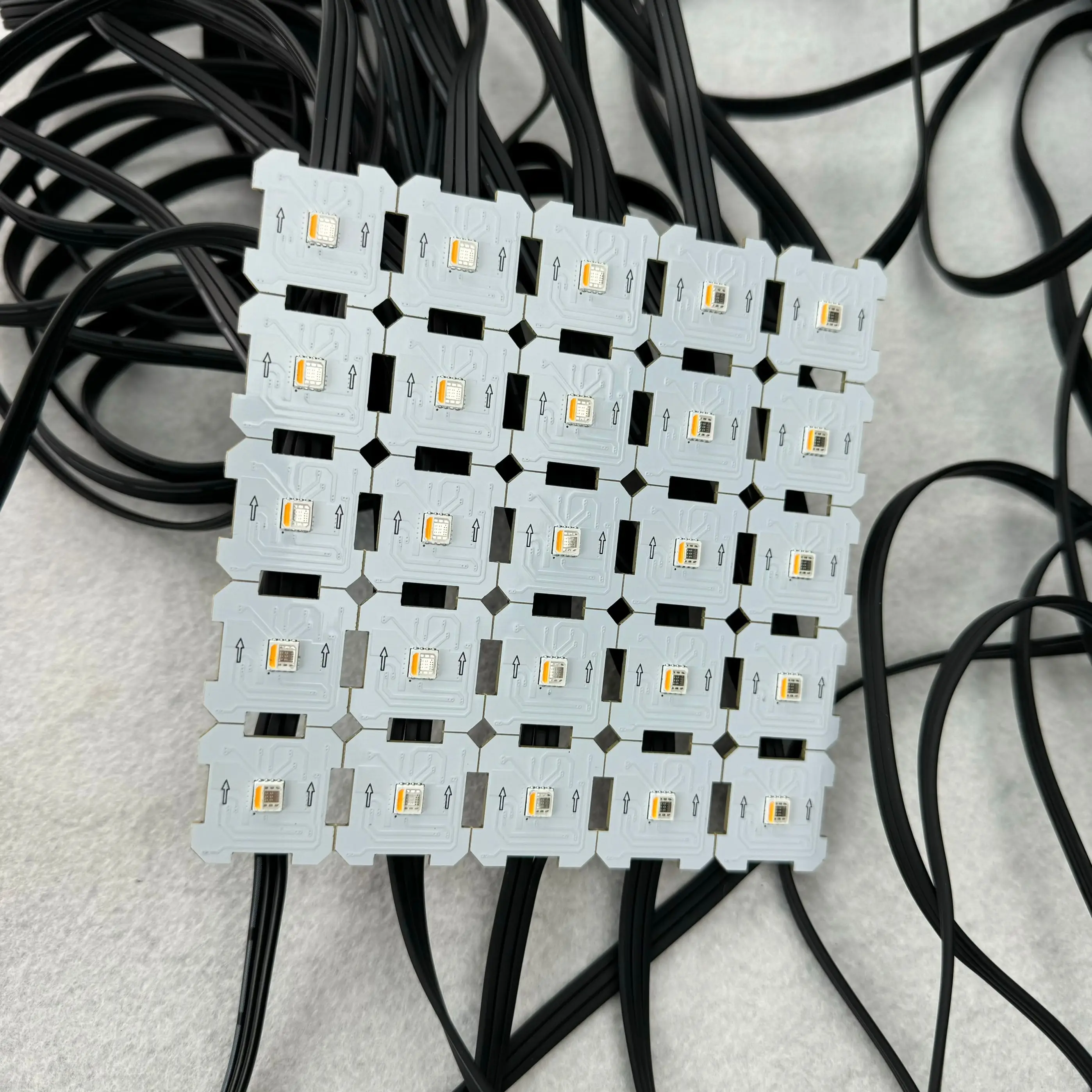 20pcs/set 25mm*25mm PCBA TM1814-RGBW(3000K) IC Addressable RGBW Pixel Light 1.2W DC24 Input non-waterproof with All Black Wire