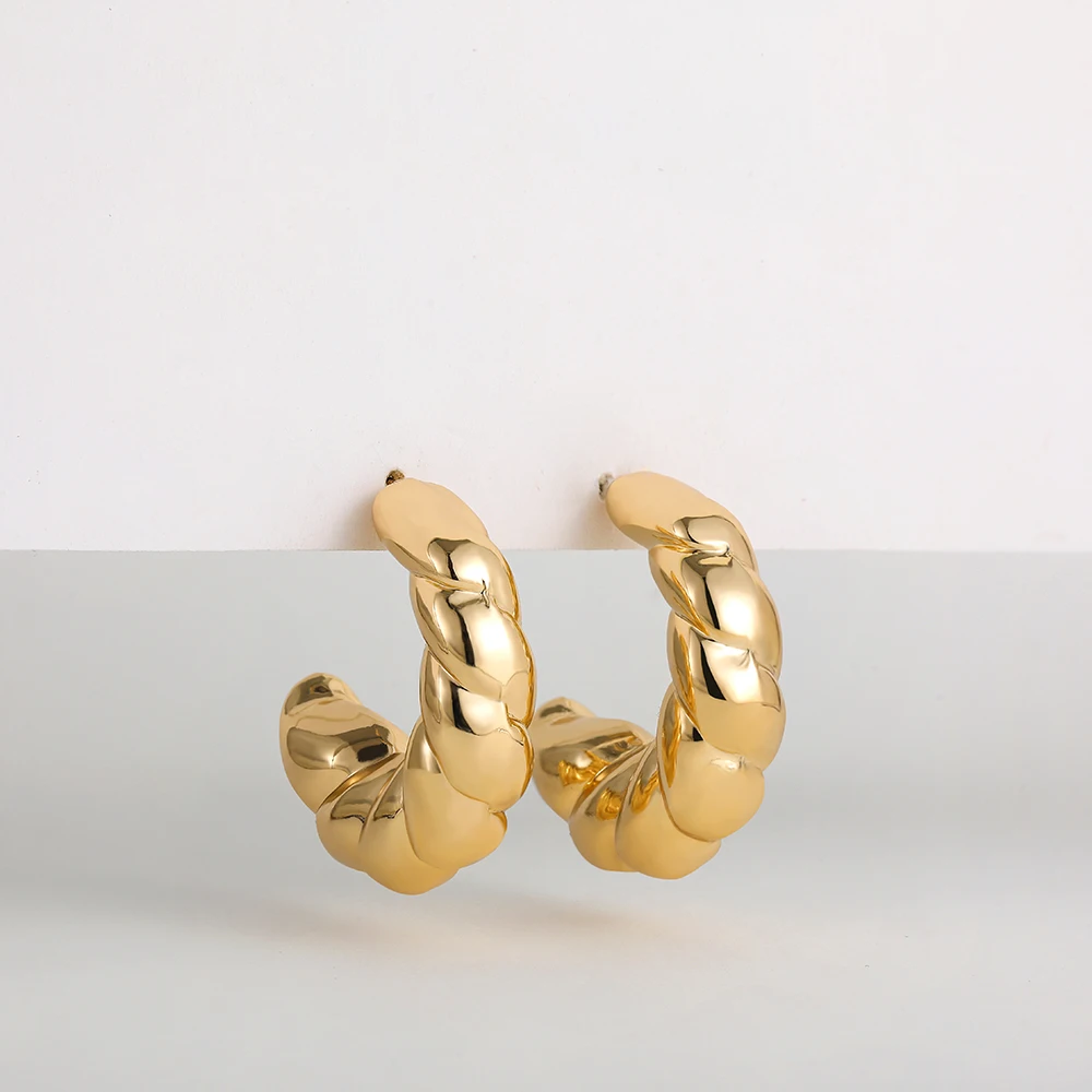 Punk 18K Gold Plated Stainless Steel C Shape Croissant Chunky Hoop Earrings for Women Twisted Polished Circle Huggie Ear Jewelry