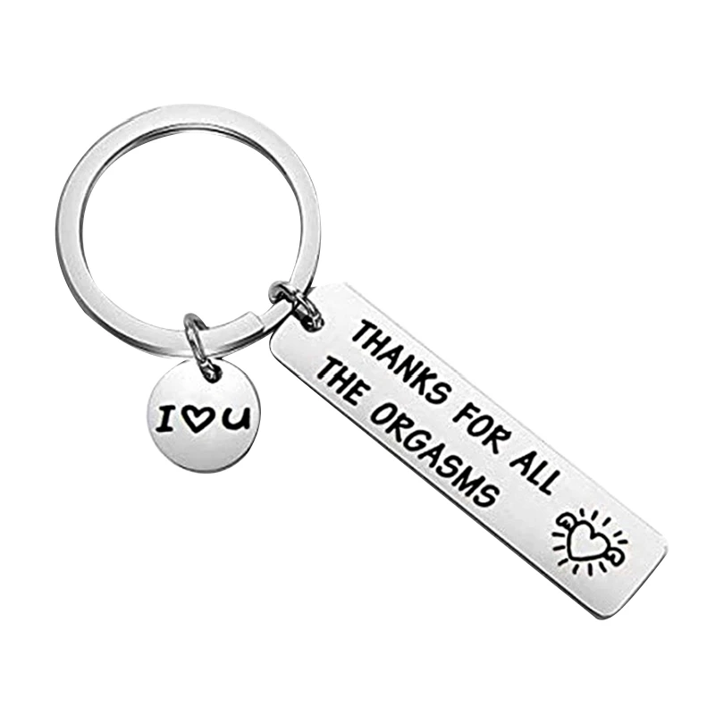 2Pcs Porte-cléS en Acier Inoxydable Gravé, Clefs Coeur Duo Notre Première  Maison Texte Couples Pendaison de Crémaillère Nouvelle Cadeau Pendentif  Saint Valentin : : Mode