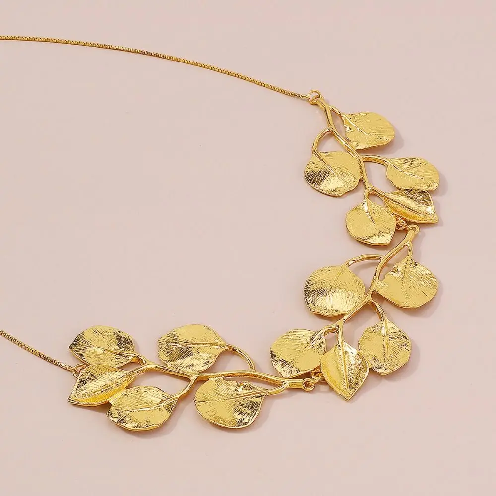 Vintage Chain Leaf Pendant Choker Necklace Alloy Gold Silver