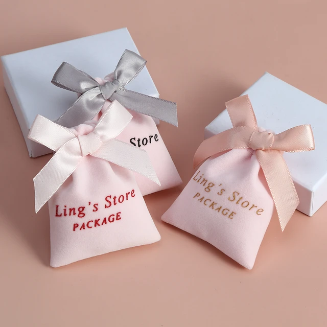 DIY CUSTOM GIFT BAGS