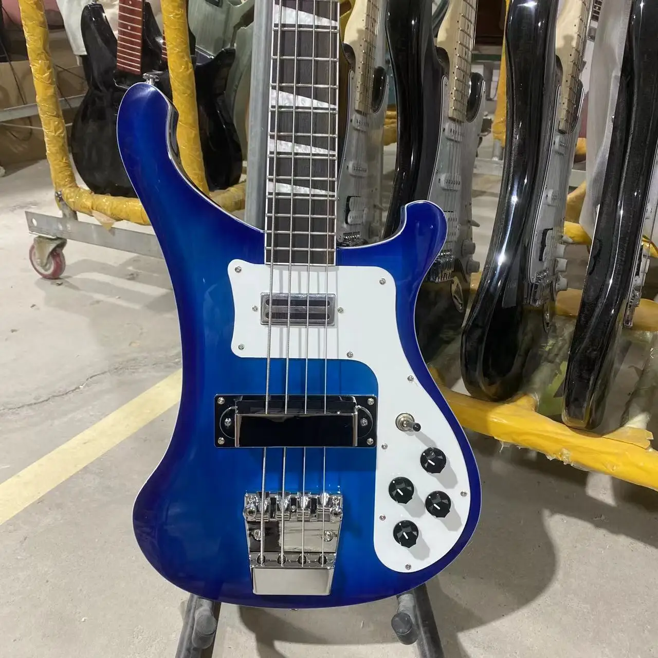 Rickenbacker 4003 Chitarra Elettrica, Basso, Corpo In Tiglio, Colore Blu Trasparente, Tastiera In Palissandro, Muslimah, Spedizione Gratuita
