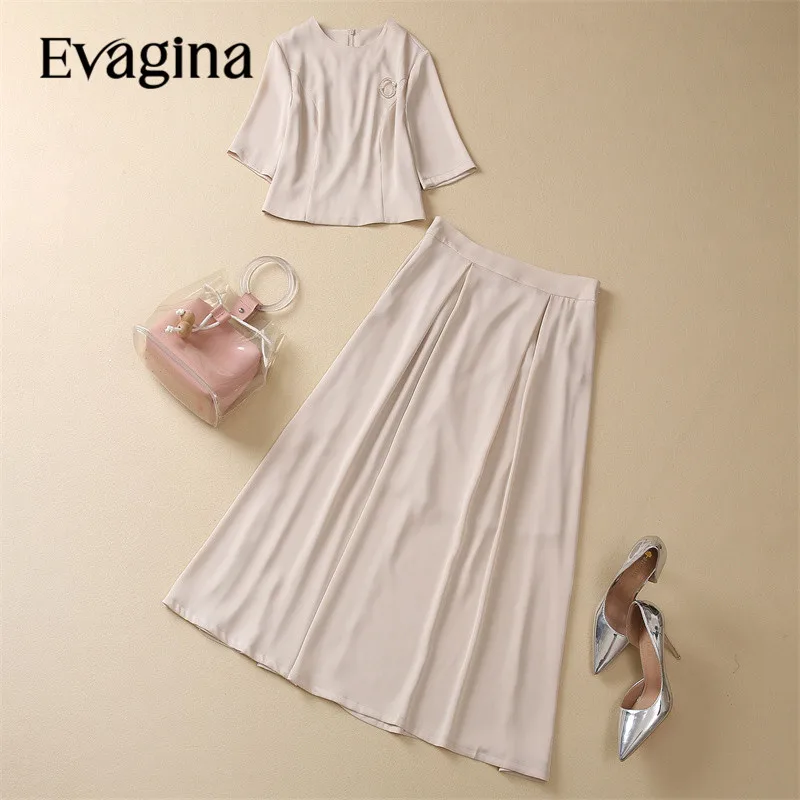 

Evagina New Fashion Runway Designer Women's Round Neck Short Sleeve Champagne Color Brooch Topt+High Waisted Skirt 2-Piece Set