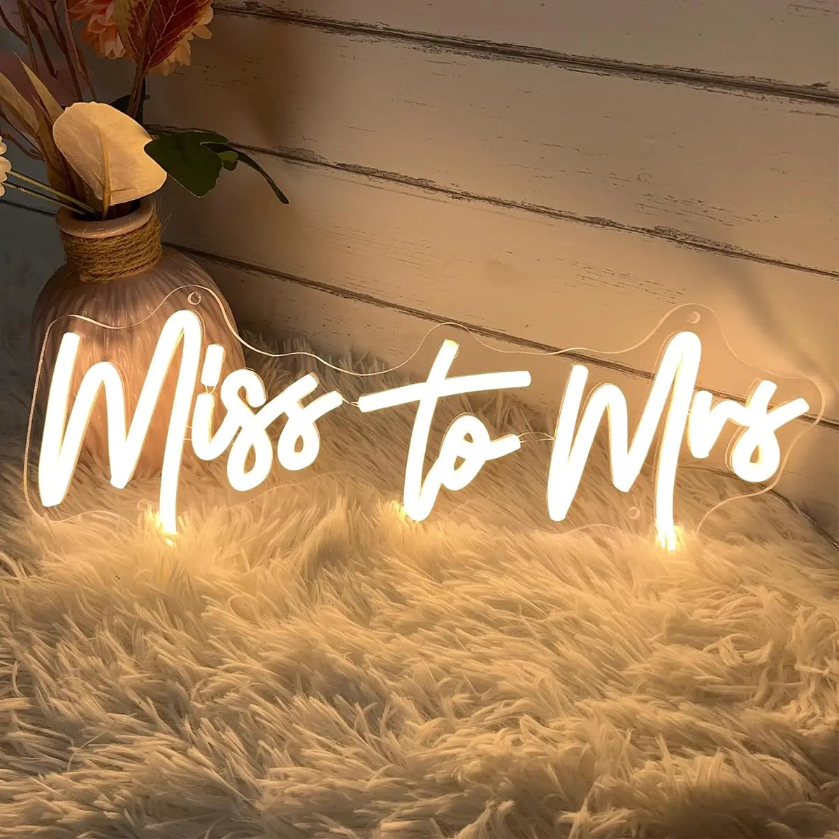 

Miss To Mrs Wedding Neon Signs Led Light Sign for Bedroom Home Party Wall Room Decor Aesthetic Decoration Night Light