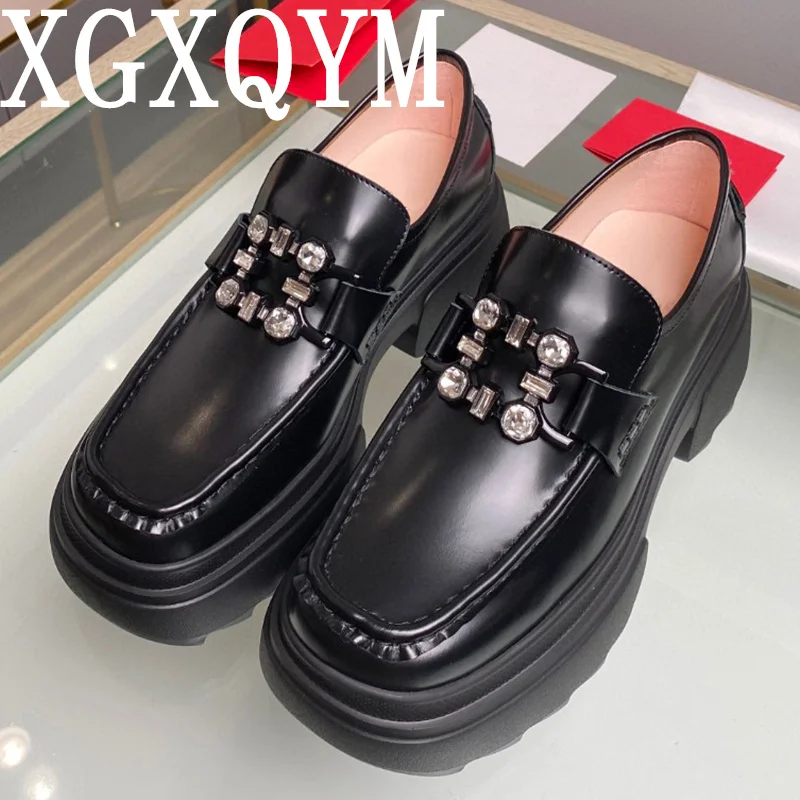 

Flat Thick Sole Slip On Shoes Autumn Women Square Buckle Crystal Design Causal Shoes Square Toe Genuine Leather Loafers Handmade