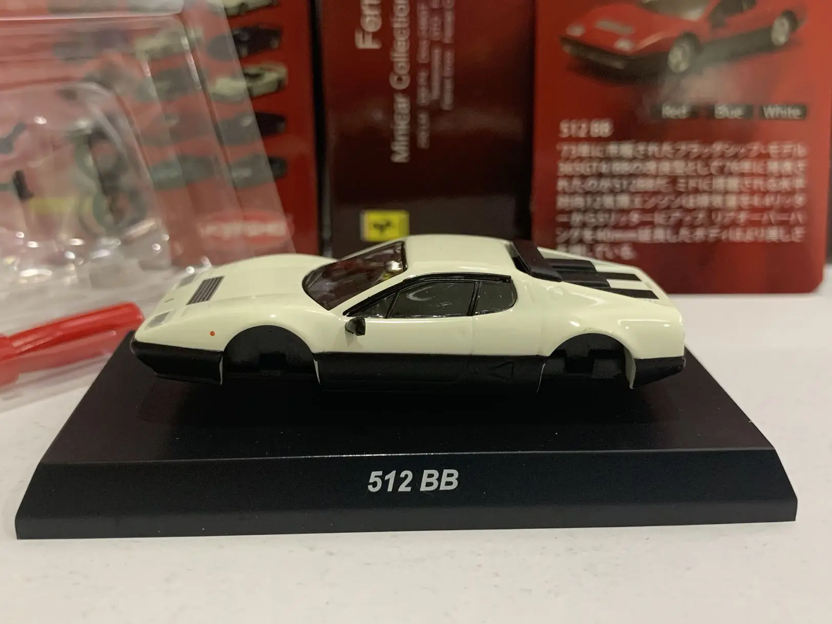 

Коллекция 1/64 KYOSHO 512 BB, литой Сплав, собранный автомобиль, декоративная модель, игрушки