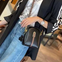  Cowhide Leather Mobile Phone Bag Women's Fashion Small Casual Messenger Bag Summer Popular Shoulder Shell Purse Crossbody Bags 