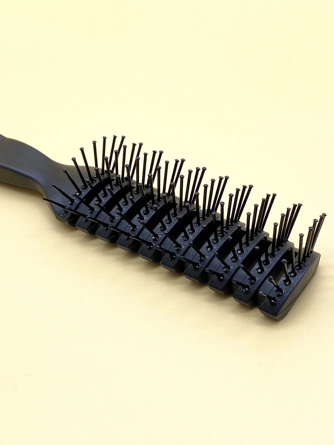 1 Piece Men Fluffy Hair Curly Brush Salon Hairdressing Combs Anti-static Massage Hair Care Ribs Comb Nine-Row Comb Styling Tools 2