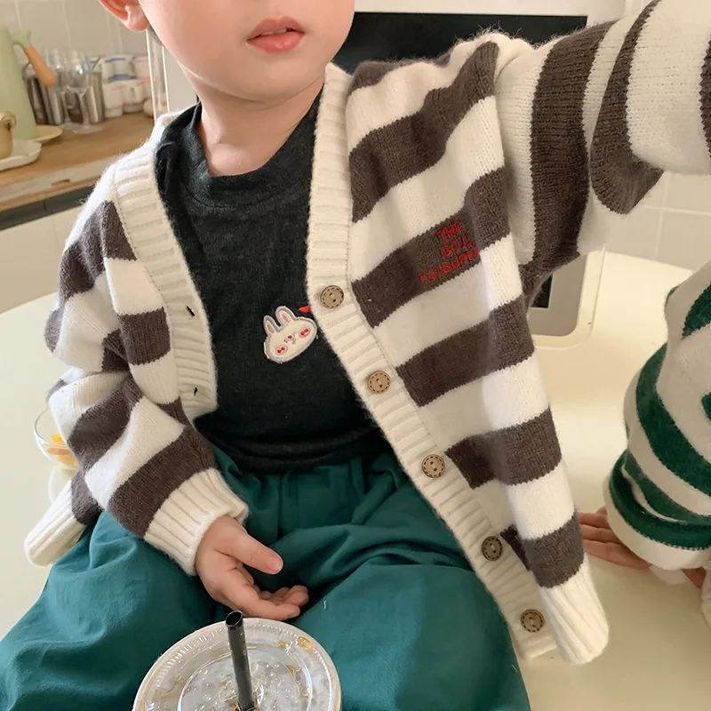 

2022 Children's Windproof Single Breasted Fashion Autumn Toddlers Knitted Boy And Girls Jacket Baseball Uniform Baby Stripe Coat