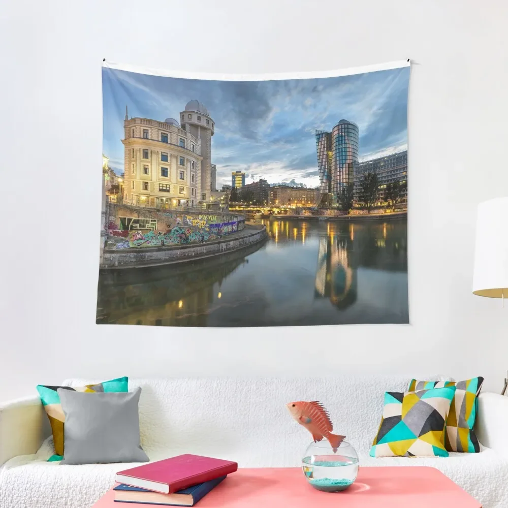 

Vienna Downtown Tapestry Decoration Pictures Room Wall Bathroom Decor House Decoration Tapestry