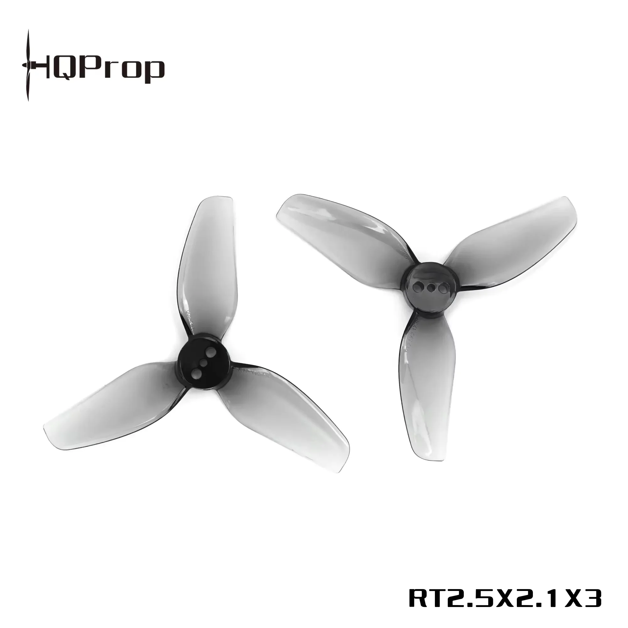 Macro d'une hélice 3 pales 2.5 pouces pour drone FPV, détail du matériau polycarbonate haute performance.