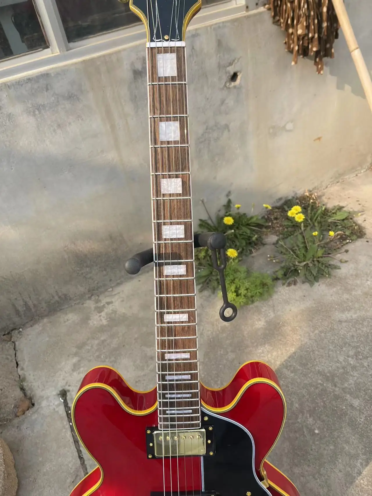 Die-E-Gitarren-Fabrik-bietet-schnelle-und-kostenlose-Lieferung ...