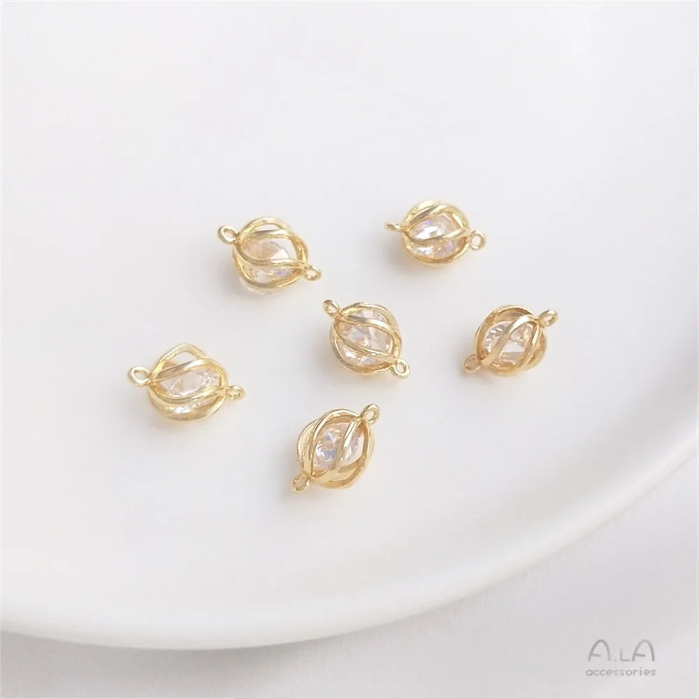 Рисунок 6 - Подвеска из циркония с покрытием