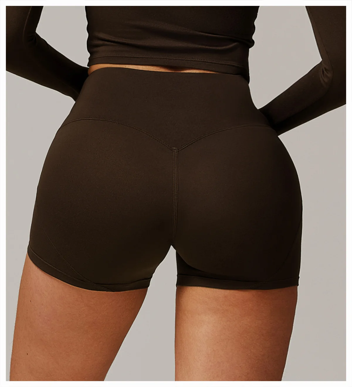 2025 New Yoga Shorts For Women High Waist Lift Sports Outerwear Running Workout Shorts 9152