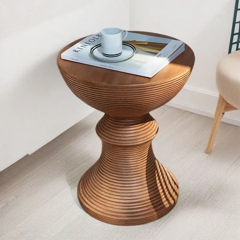 طاولة قهوة جانبية دائرية خشبية بتصميم شمالي عتيق،...