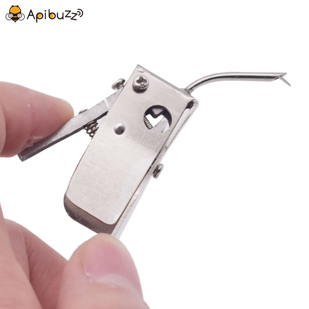 Stainless Steel Master Grafting Tool for Grafting Honey Bee Larvae with Spare Tongue Queen Rearing Tool Beekeeping Supply