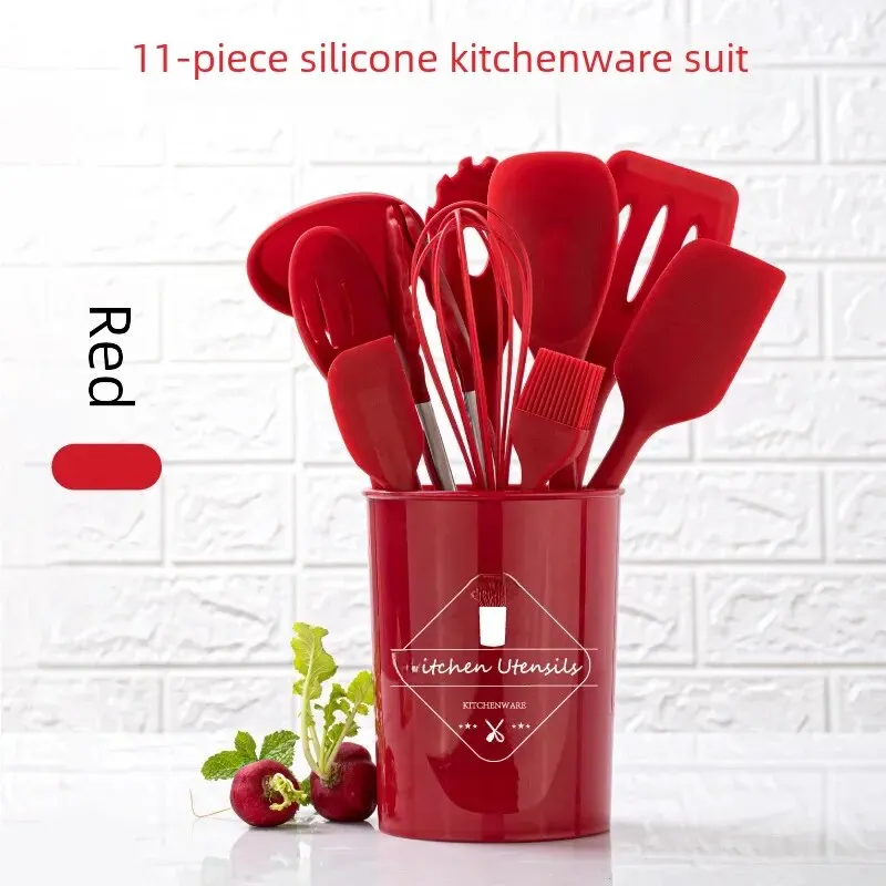 All-inclusive 11-piece red