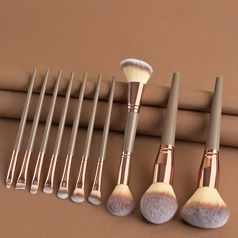 Set 15 pennelli trucco multicolore kit professionale per viso_voghion.com