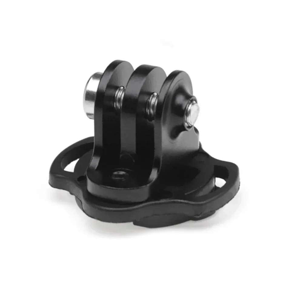 Support de vélo pour caméra action Garmin en gros plan, montrant l'adaptateur universel et sa compatibilité avec différents modèles.